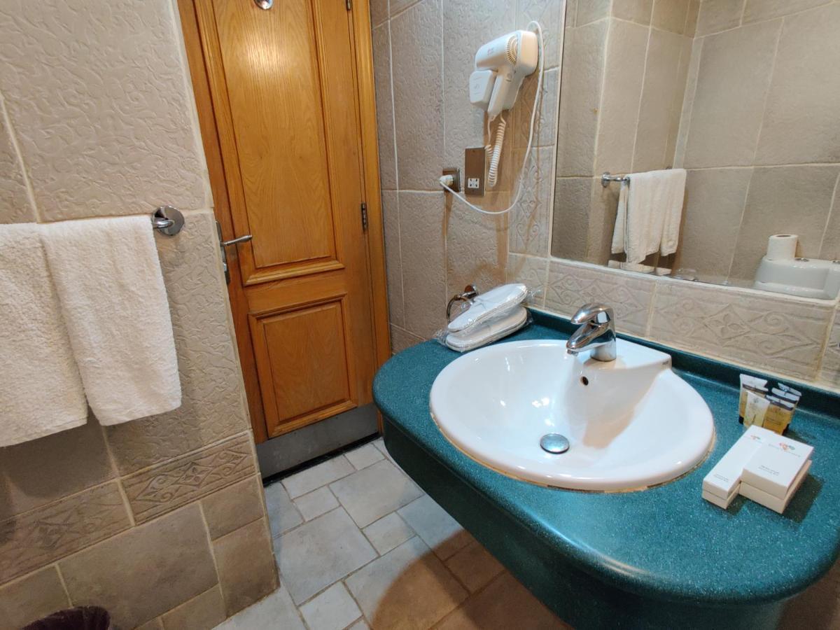 Hotel Al Madina Kareem 2*