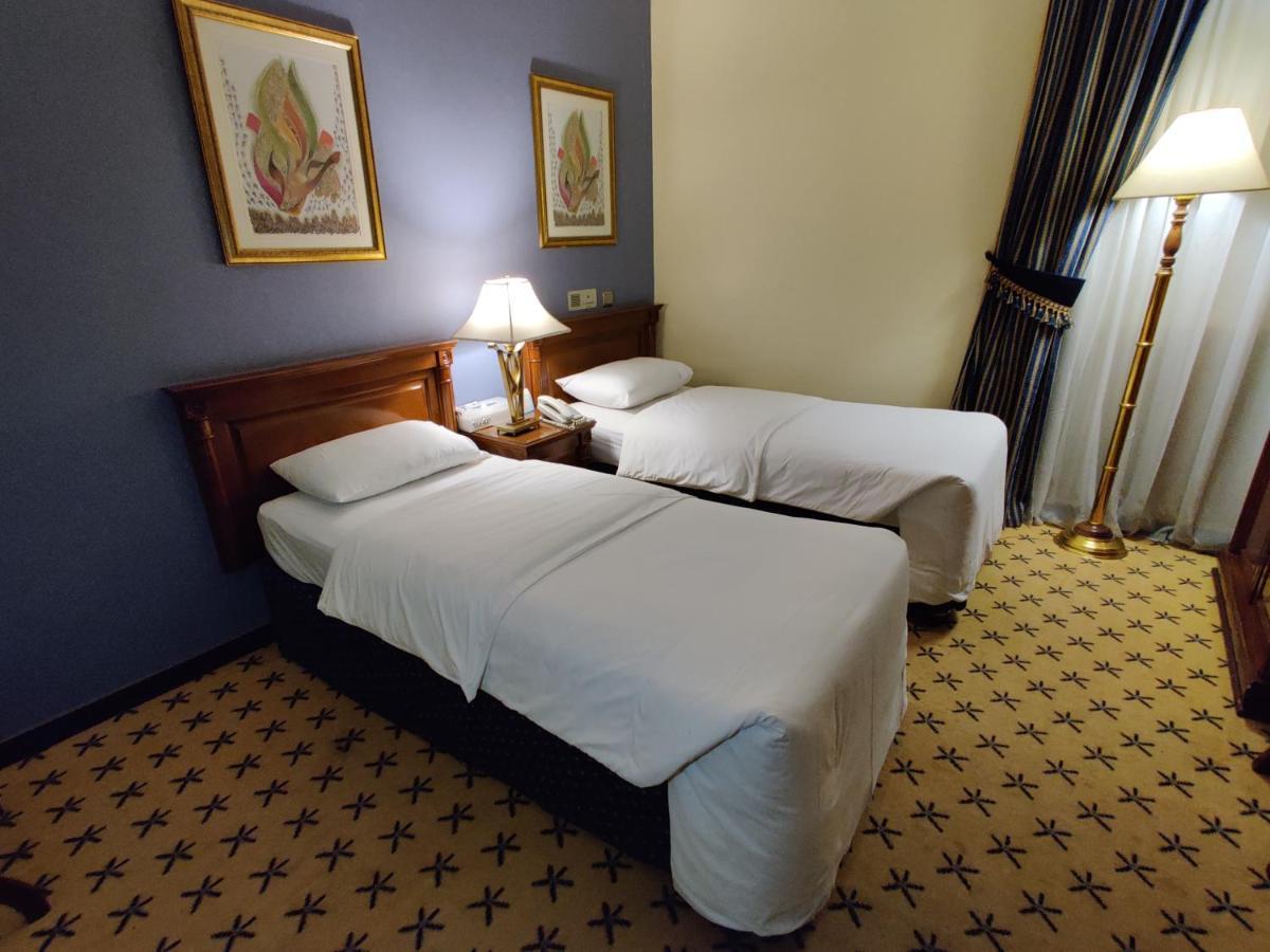 Hotel Al Madina Kareem Medina